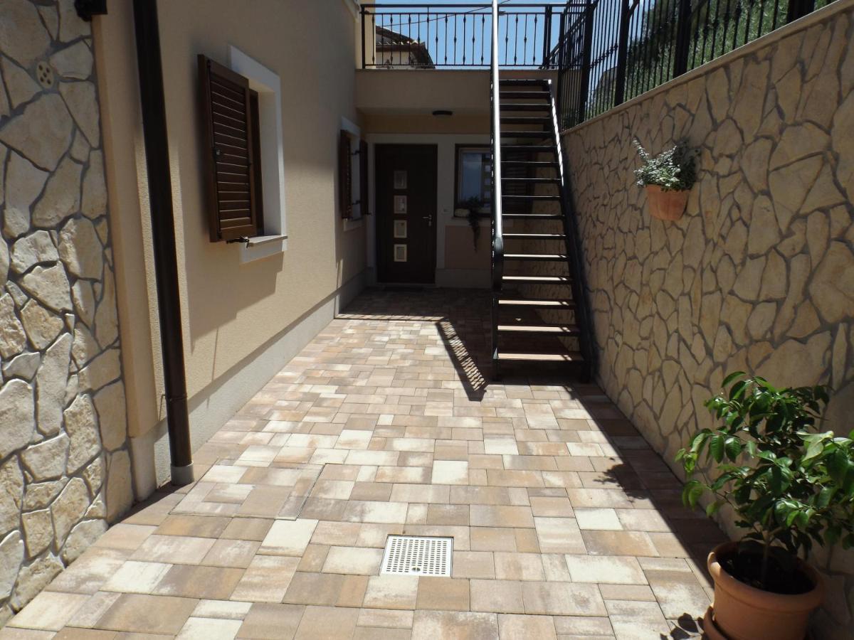 Apartments Villa Elma Mošćenička Draga Buitenkant foto