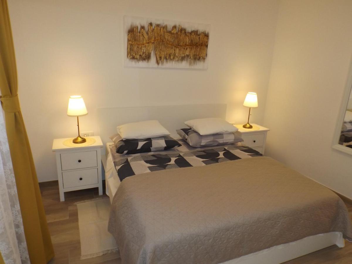 Apartments Villa Elma Mošćenička Draga Buitenkant foto